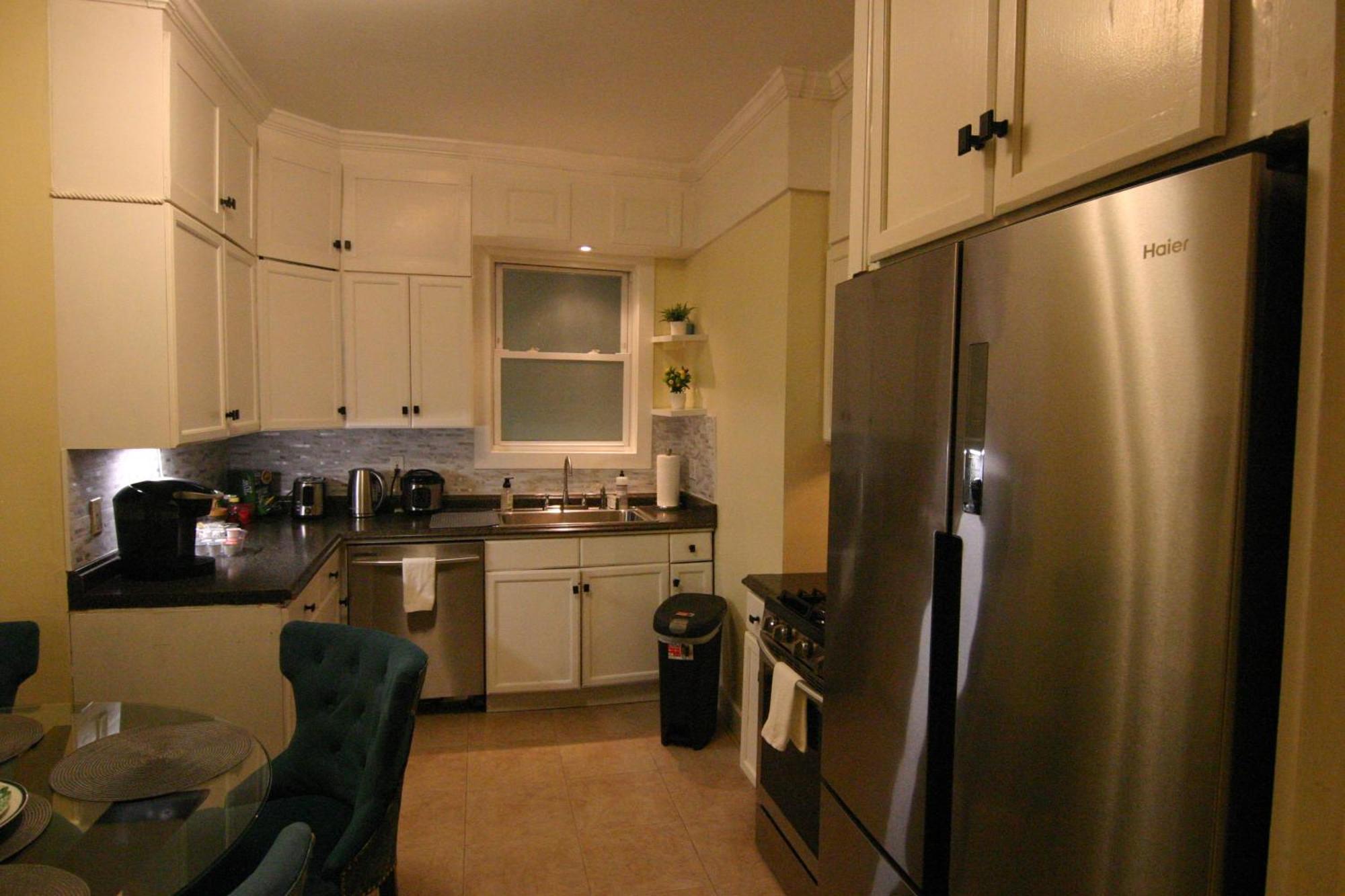 Your Home Away From Home - Jamaica Plain, Бостон Экстерьер фото